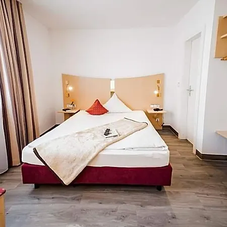 City-hotel Garni 3* Новый-Ульм